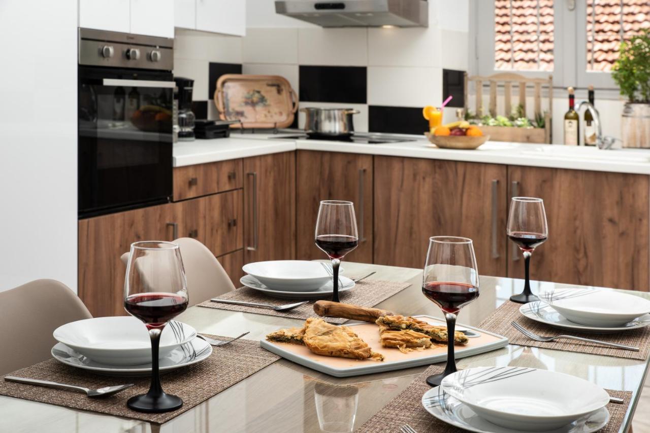 Vista Del Puerto Apartman Hriszí Aktí Haniá Kültér fotó